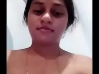 Indian Desi Foetus Showing Her Identity card Wet Pussy, Slfie Mistiness Be incumbent on Her Suitor
