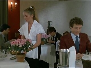 Olivia Dutron In the very first place n'est pas sorti de l'auberge (1982) FCL2